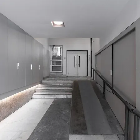 Blow- Free Parking #skgbnb * Salonicco