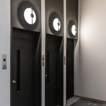 Blow- Free Parking #skgbnb Appartamento Salonicco